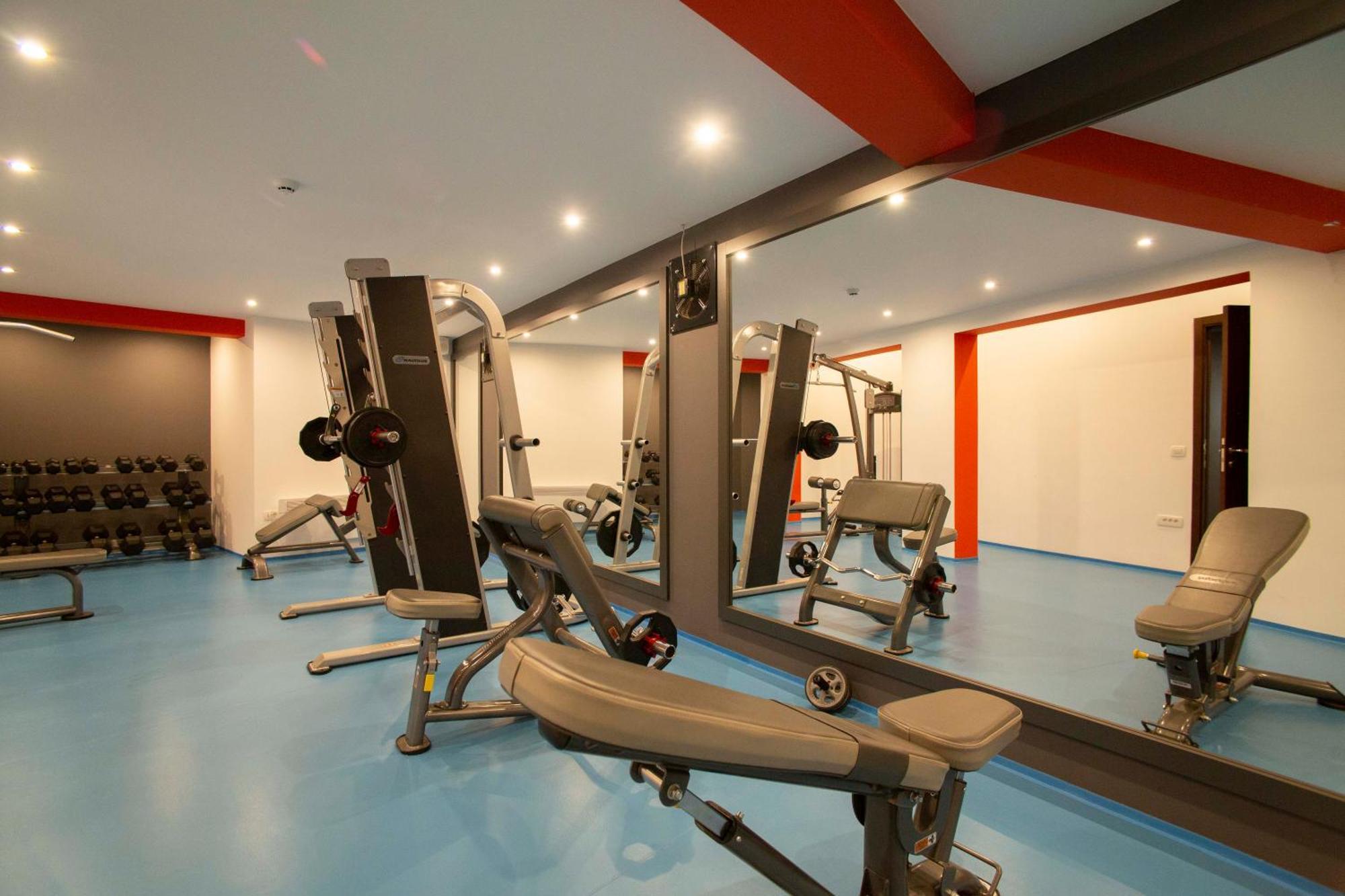 Apartment The Dream Getaway & By Devasco Becici (Budva)