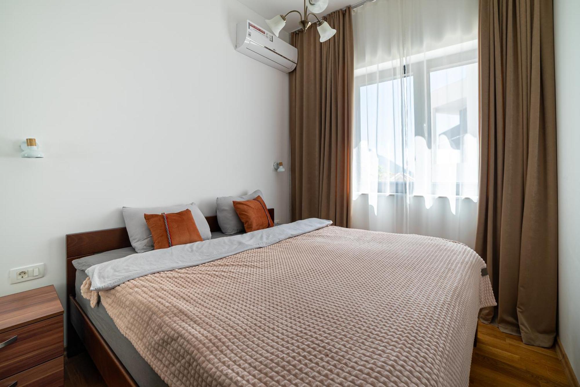 The Dream Getaway & By Devasco Apartment *