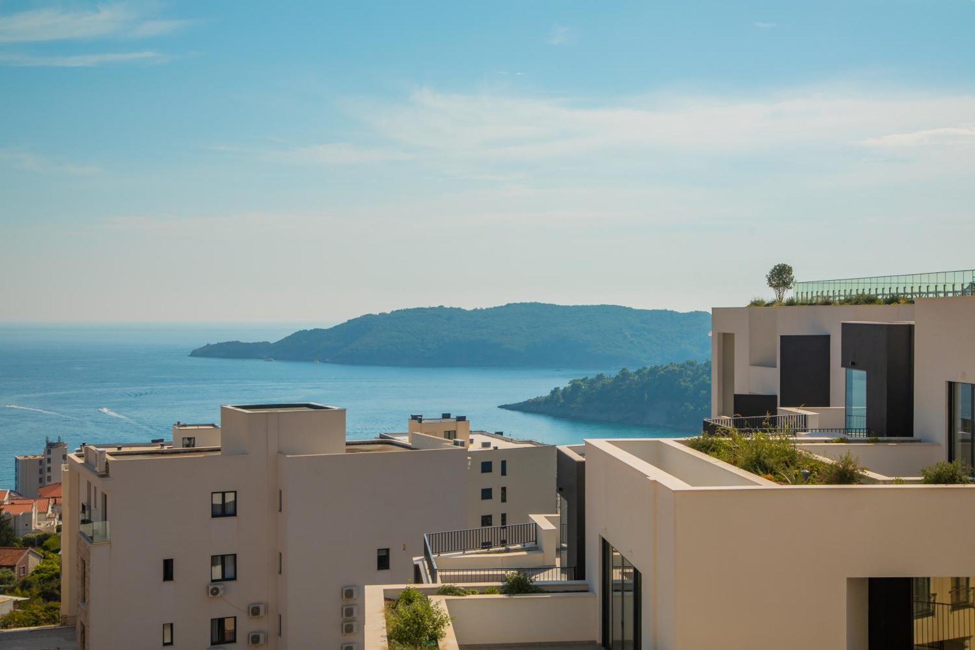 The Dream Getaway & By Devasco Apartment Becici (Budva)