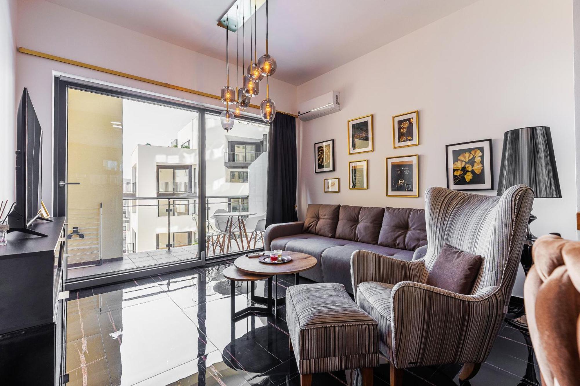 Apartment The Dream Getaway & By Devasco Becici (Budva)